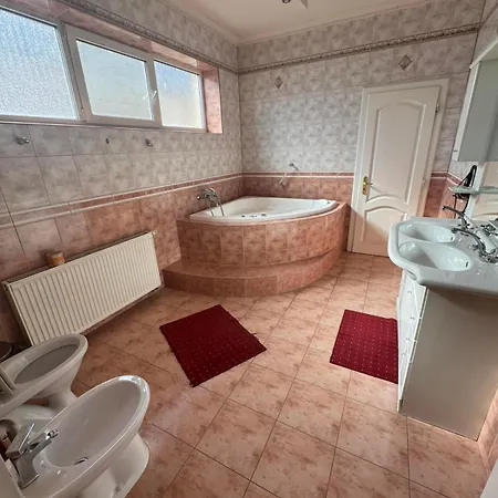 Hotel L&m