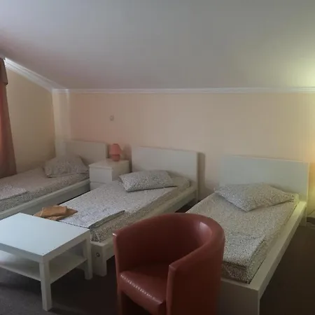 Отель L&m Мукачево